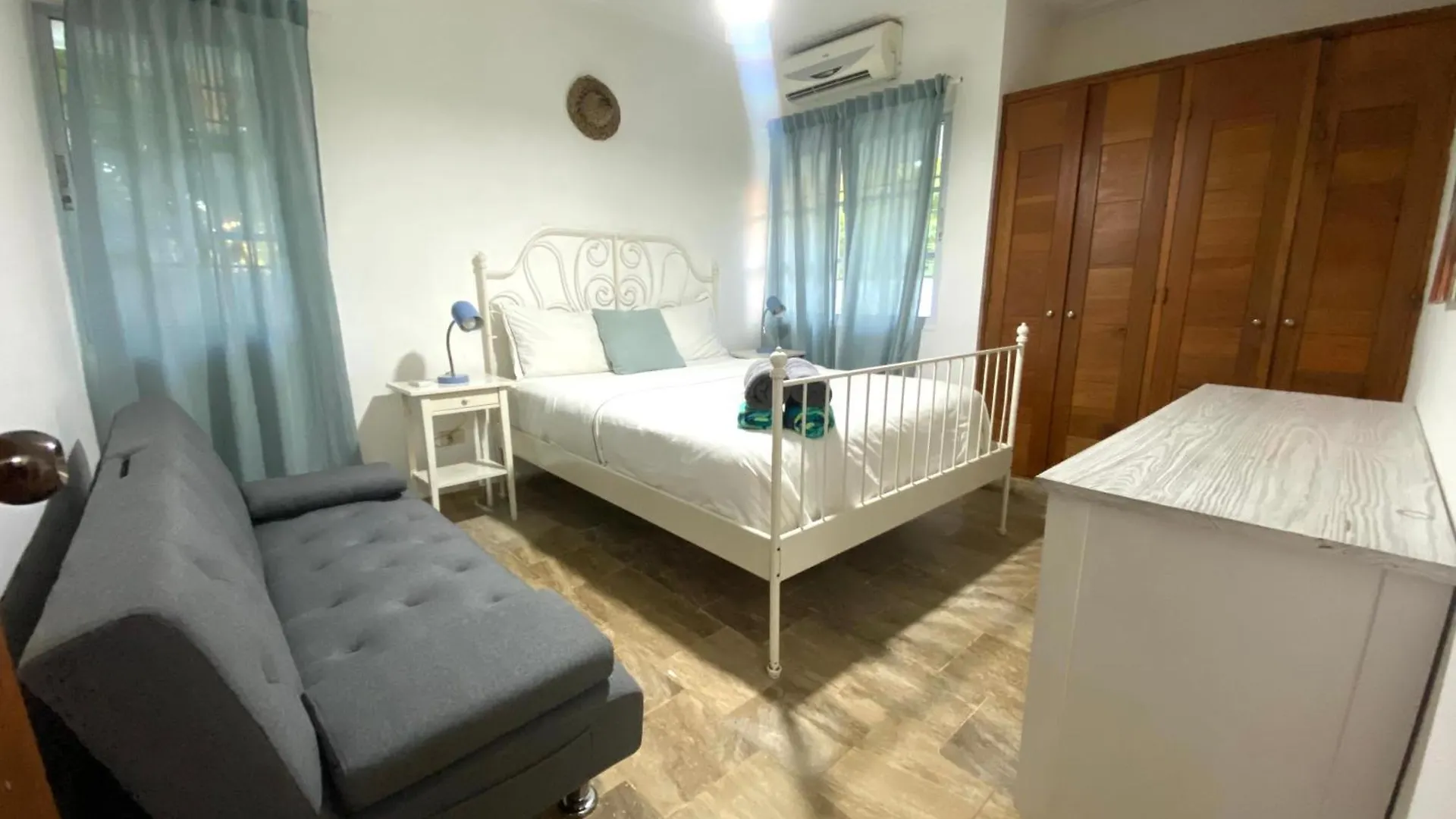 Un Lugar Unico Y Centrico Rd Los Corales Punta Cana
