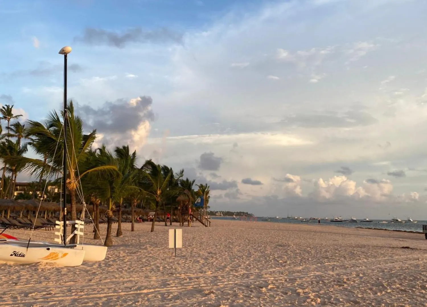 Un Lugar Unico Y Centrico Rd Los Corales Punta Cana Apartment