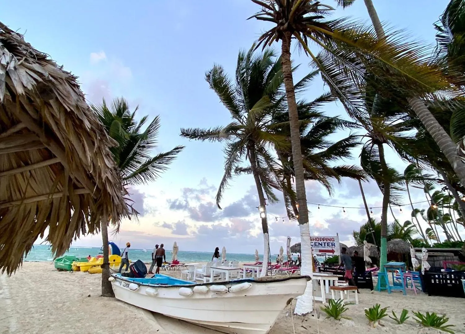 Un Lugar Unico Y Centrico Rd Los Corales Punta Cana